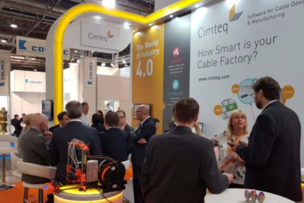 Where-the-smart-factory-meets-the-smart-workforce