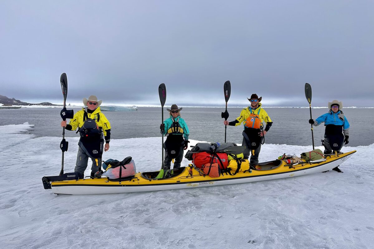 The-Arctic-Cowboys-at-Floe-Edge-befoe-Launch-2-1200×800